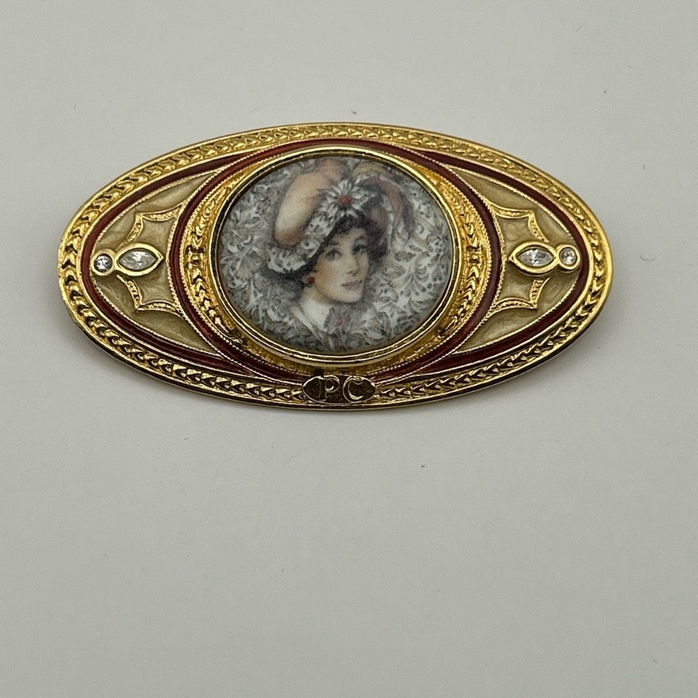 Vintage Avon Mrs. Albee President’s Club Brooch